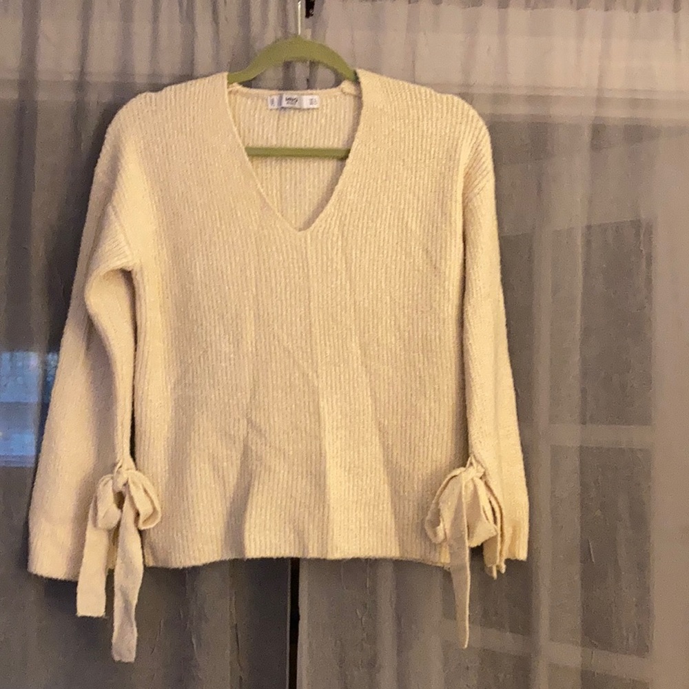 Ming Basics sweater with bows
